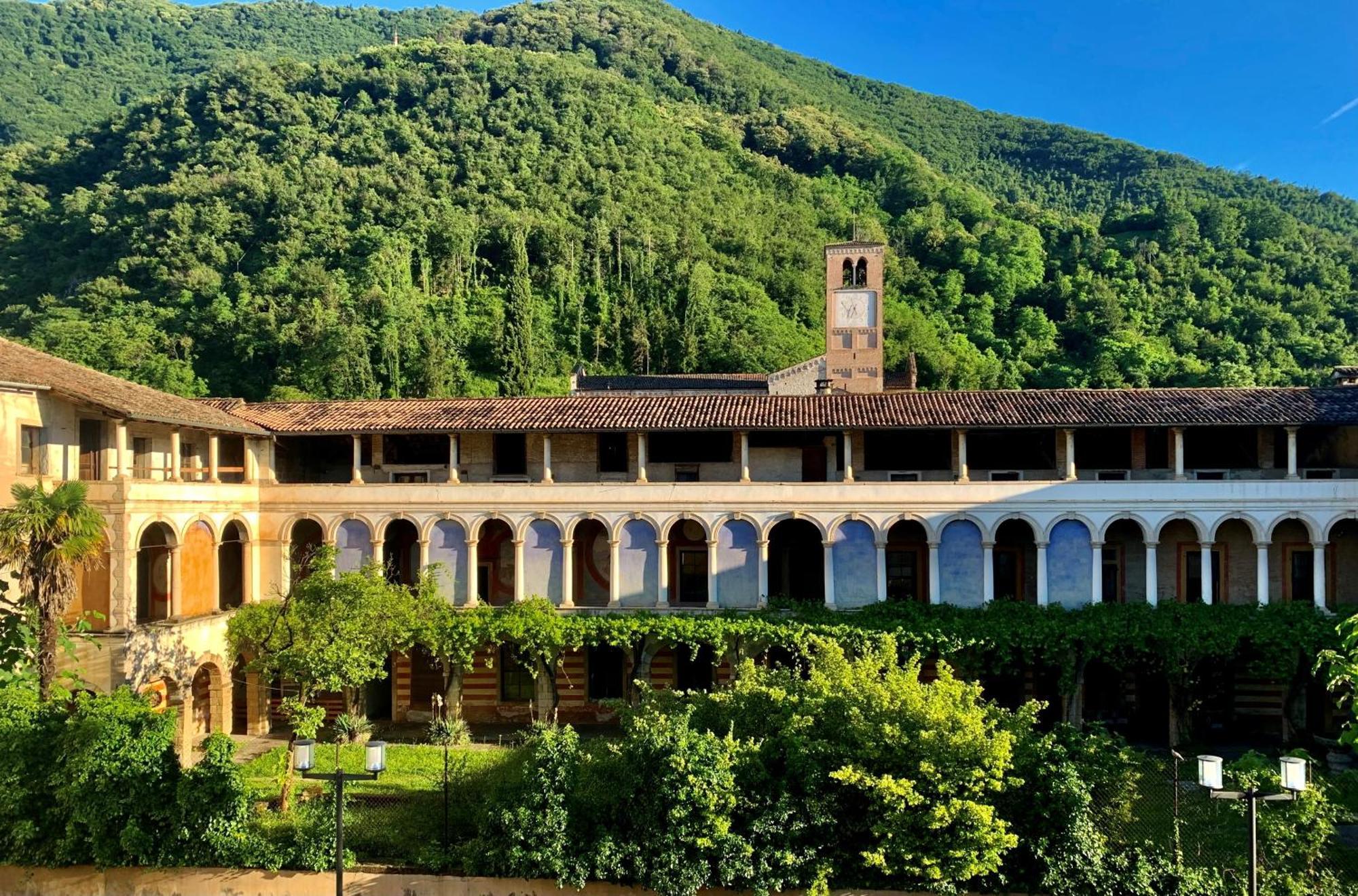 Charming Hotel Dei Chiostri Follina Екстериор снимка