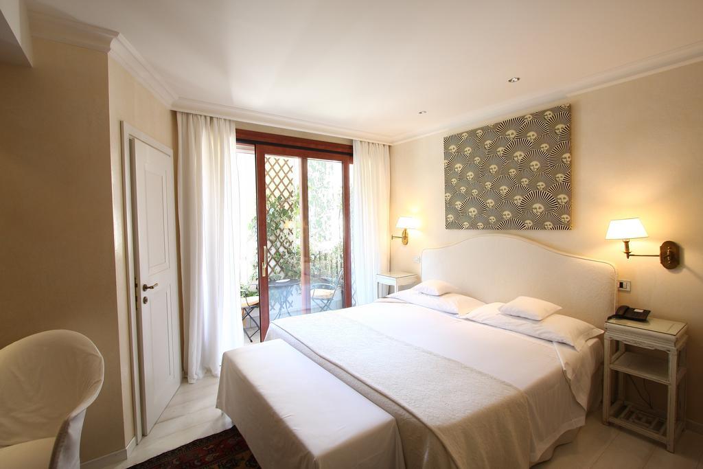 Charming Hotel Dei Chiostri Follina Екстериор снимка