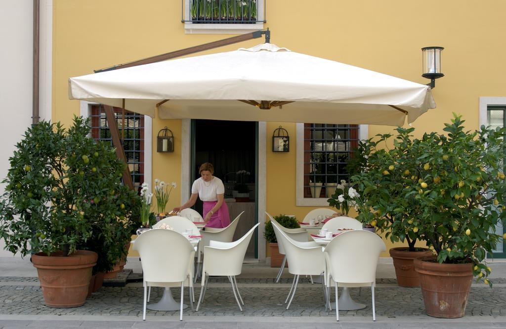 Charming Hotel Dei Chiostri Follina Екстериор снимка
