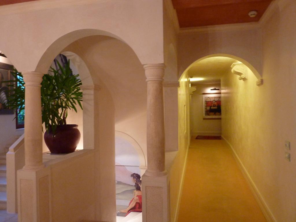 Charming Hotel Dei Chiostri Follina Екстериор снимка