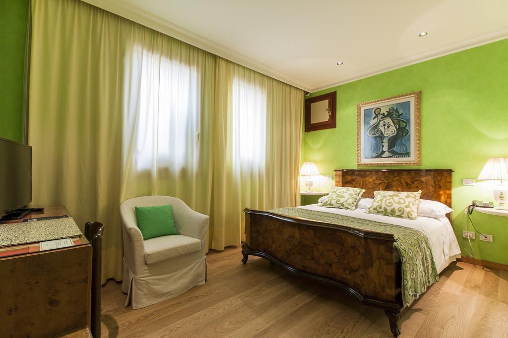 Charming Hotel Dei Chiostri Follina Екстериор снимка